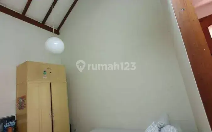 Rumah 2 Lantai Bagus Furnished SHM di Ciburial, Bandung 2