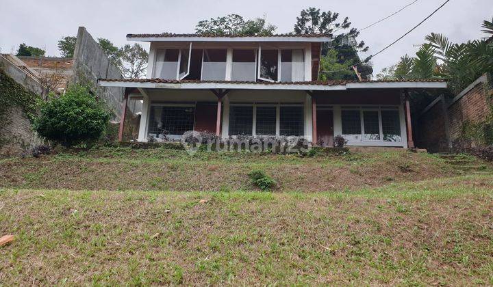 Dijual Villa Sejuk Dan Super Luas di Dago, Bandung 1