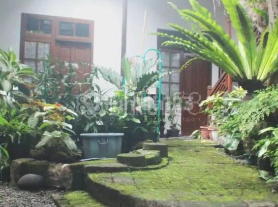 Rumah Bagus Semi Furnished di Pasirkaliki, Bandung 2