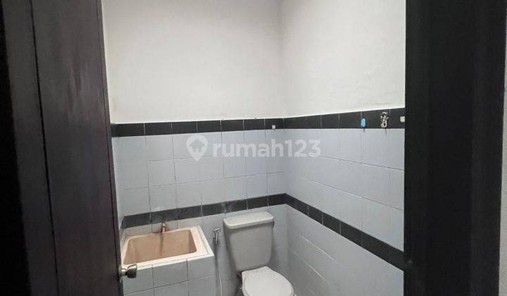 Dijual Rumah Unfurnished di Tubagus Ismail, Bandung 2