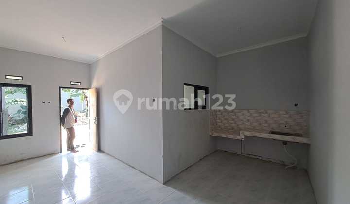 For Sale Unfurnished Ready-to-Occupy House in Tanimulya Ngamprah 2