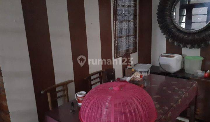 Rumah 3 Lantai Furnished di Cipta Graha, Bandung 2