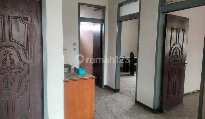 Dijual Ruko 3 Lantai di Pusat Kota Jalan Otista, Bandung 2