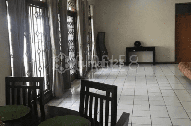 Rumah Kontrakan 2 Lantai Semi Furnished di Sukajadi, Bandung 1