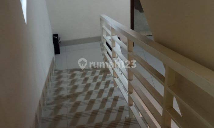 Rumah 3 Lantai Bagus Furnished di Cisitu, Bandung 2