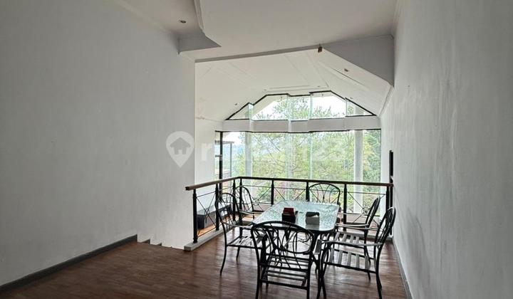 Disewakan Rumah Furnish Luas View Bagus di Dago Pakar, Bandung 2