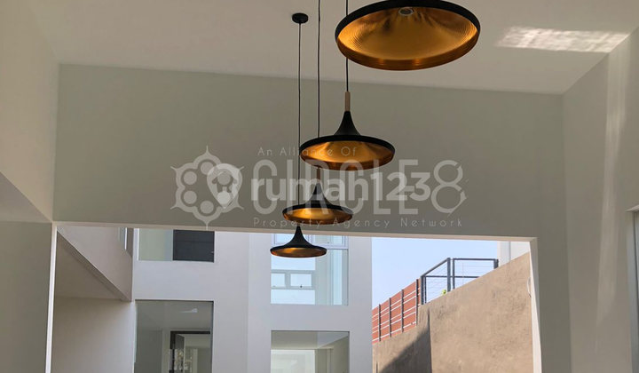 Nego Yuk Rumah Baru Siap Huni di Setiabudi Regency Bandung