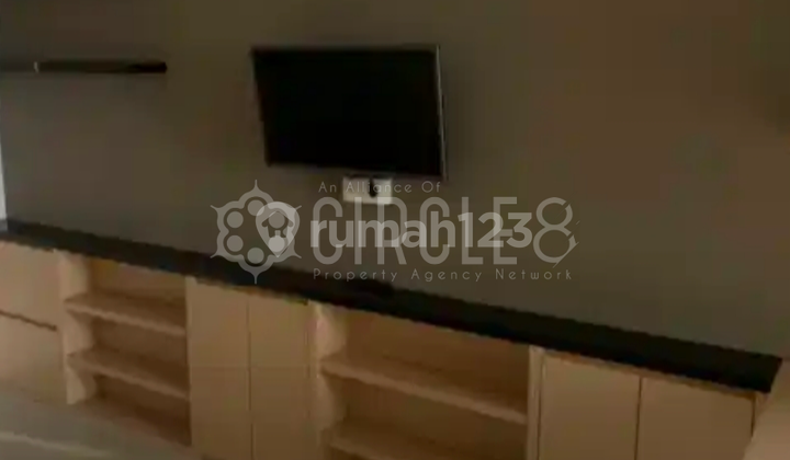 Apartment 2 BR Bagus Furnished di Parahyangan Residence 2