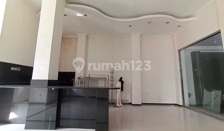 Rumah Bagus Unfurnished SHM di Bandung Timur, Bandung 2