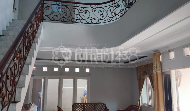 Disewakan Rumah 2 Lantai Nyaman Siap Huni di Turangga Bandung