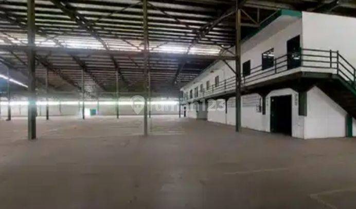 Gudang Pegangsaan Dua Kelapa Gading 2592 m2 Loading Dock  1