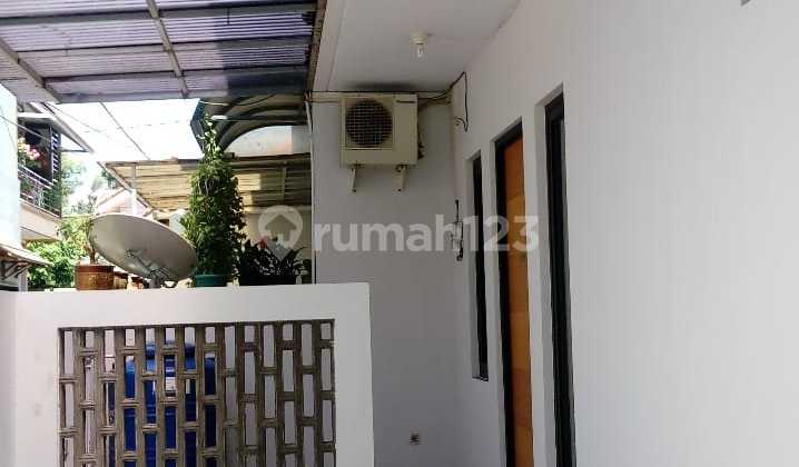 Rumah Bagus Disewakan Siap Huni Jalan Dua Mobil di Tebet Lokasi.strategis, Dekat Taman Tebet, Pusat Perbelanjjaaan