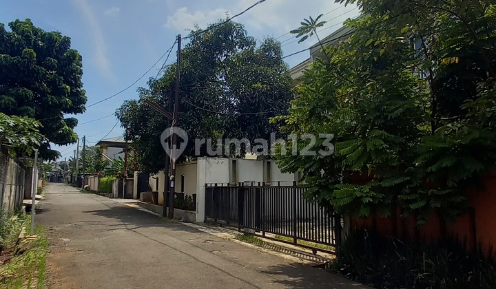 Rumah 2 Lantai Harga Murah Lokasi Strategis Bintaro 3A 2