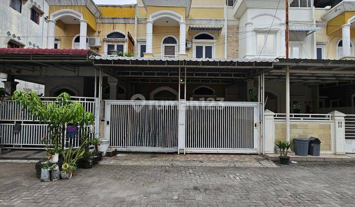 Rumah 2 Lantai Furnished SHM di Jalan Denai, Medan 1