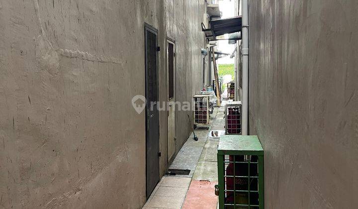 Rumah 2 Lantai Furnished di Jalan Marelan Pasar 3 Barat , Medan 2