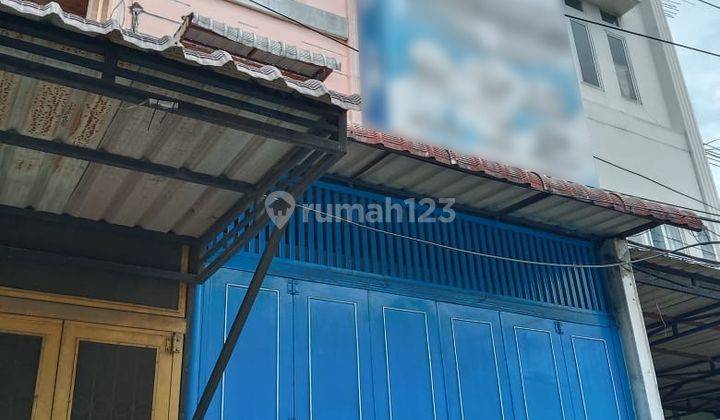 Rumah 3 Lantai di Jalan Ar Hakim Simp Halat, Medan 1