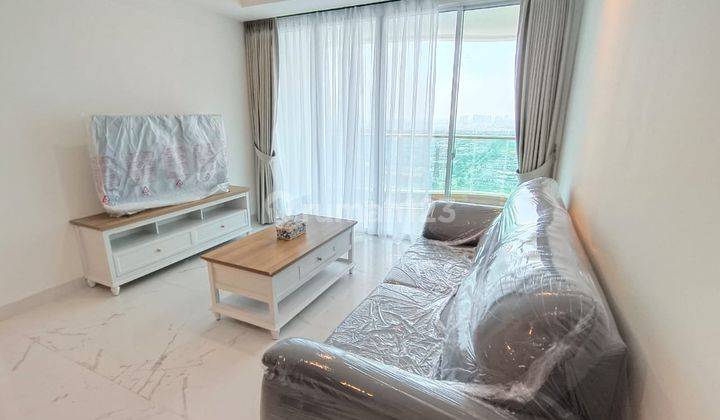 Apartement Manhattan 2 BR Furnished Bagus 2