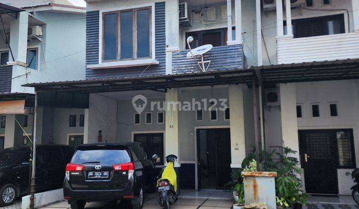 Dijual Rumah 4 Kamar Tidur 2 Lantai di Lokasi Strategis 1