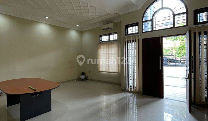 Dijual Villa Lebar Di Komplek Cemara Asri 2