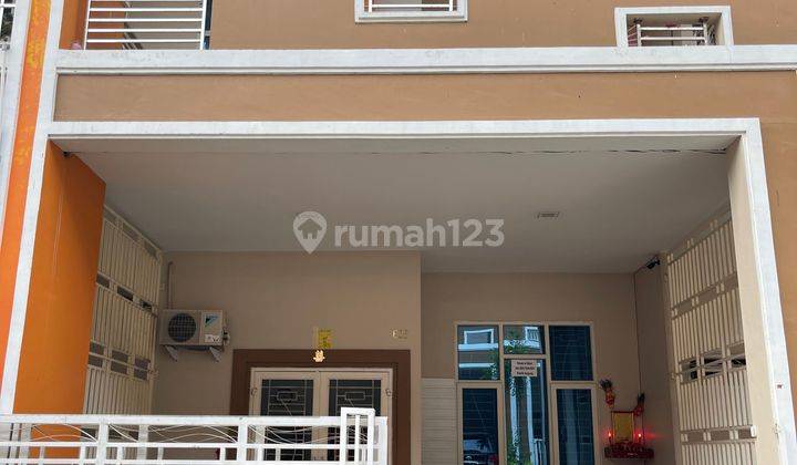 Rumah 2 Lantai Furnished di Jalan Marelan Pasar 3 Barat , Medan 1