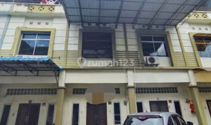 Furnished di Komplek Cemara Residence
jalan Metal Raya, Medan 1