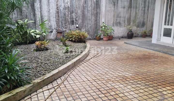 Dijual rumah siap huni terawat di daerah Juanda 2