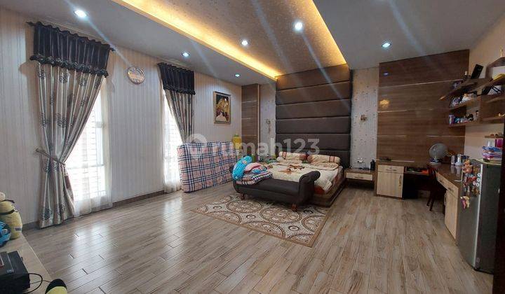 kamar tidur furnished di villa makmur garden