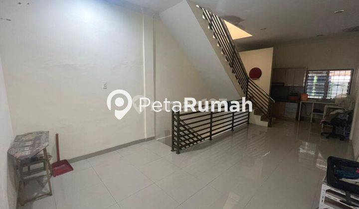 Rumah 2 Lantai Bagus Medan Sunggal 2