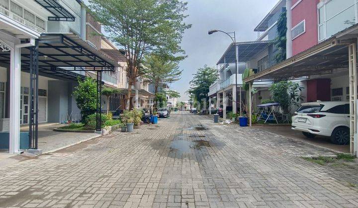 Rumah 2,5 Tingkat Daerah Sunggal 2