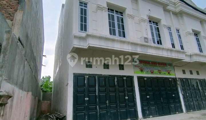 Ruko Dua Setengah Lantai di Marelan (Titipapan) 5