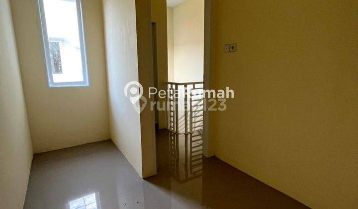 Rumah 2 lantai Siap Huni Komp. Karya Kasih Mansion