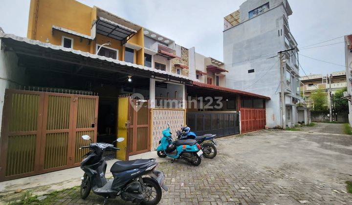 Disewakan Rumah 2 Tkt Dalam Komplek Graha Millenium 1