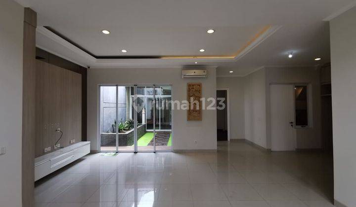 Dijual Rumah di Whitsand Greenwich Park BSD 2