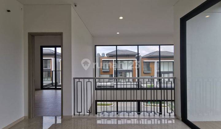 Dijual Rumah  Mewah Laurel Nava Park BSD City 2