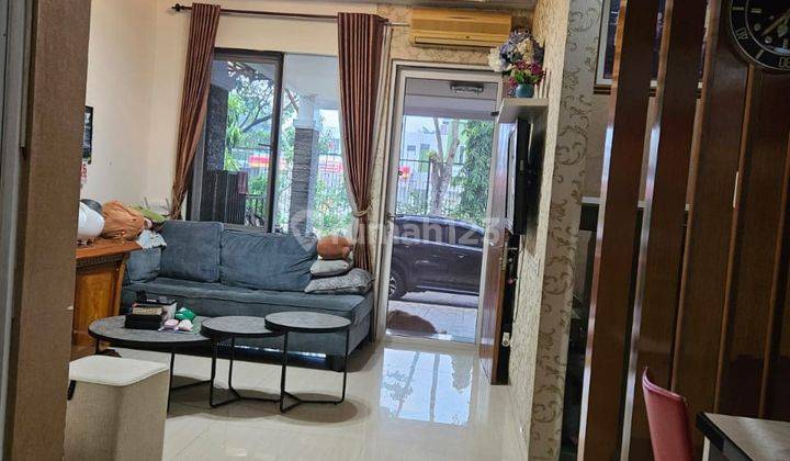 Rumah Modern Siap Huni Semi Furnish di The Icon Bsd 1