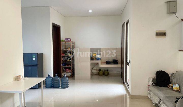 Rumah Luas di Mayfield BSD Dijual Hanya Rp 3.2M 1