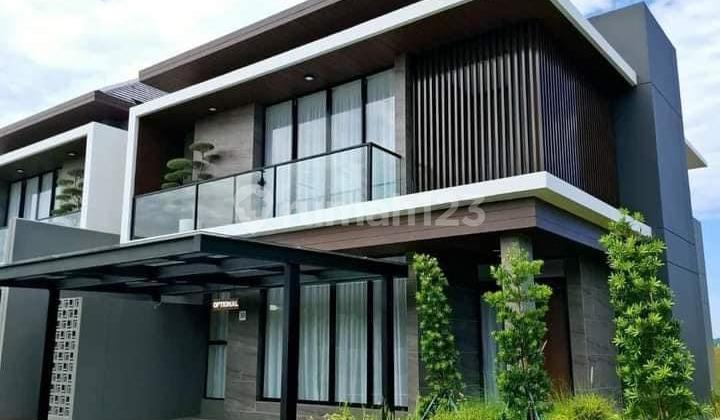 Rumah Mewah 2 Lantai Plus Attic Room, Berada di Kota Mandiri Rumah Mewah 2 Lantai Plus Attic Room, Berada di Kota Mandiri