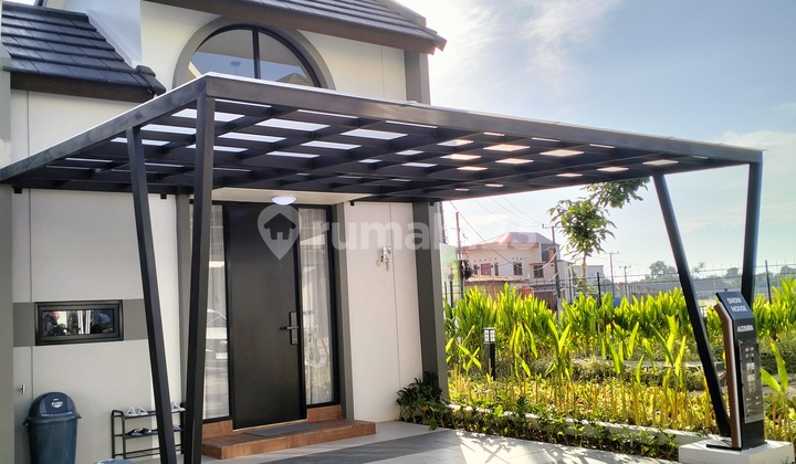 Beautiful House for Sale by Ciputra Group Near Campus Access