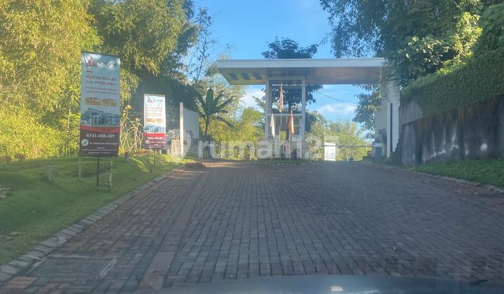 Rumah Terenovasilokasi Strategi Akses Mudah ke Wisata Kota Batu dan Exit Tol Surabaya 2