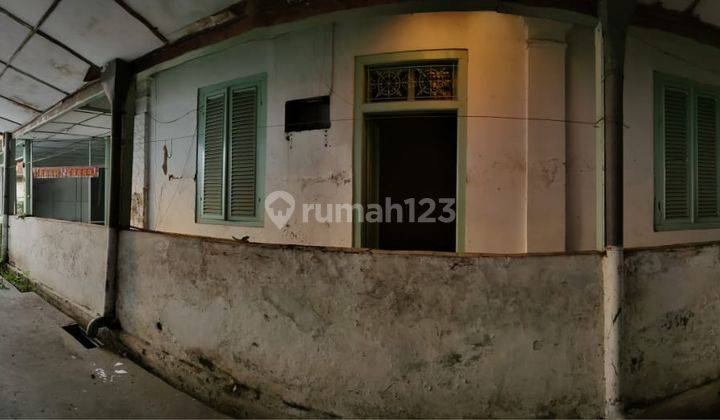 Dijual rumah di lokasi strategis  jalan Kompol Maksum Semarang 1098 m² SHM  6