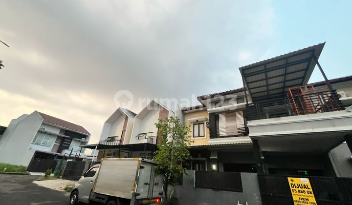 WTS / Dijual Rumah Lokasi Strategis Siap Huni di Anggrek Loka, BSD City, Serpong, Tangerang Selatan, Banten