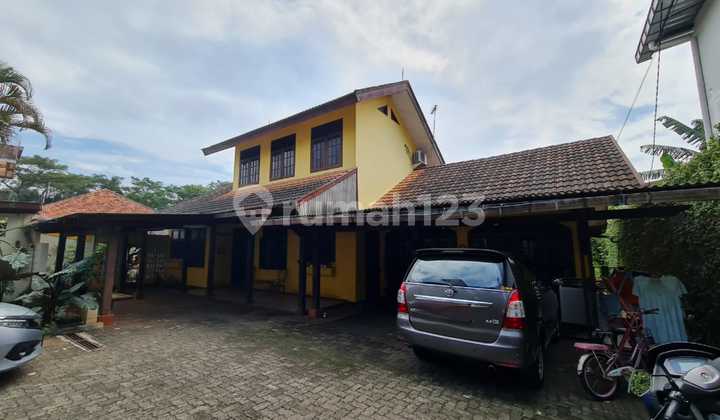Dijual Cepat Rumah Tua Dengan Halaman Luas Sekali.properti di Kebagusan, Jakarta Selatan. 2