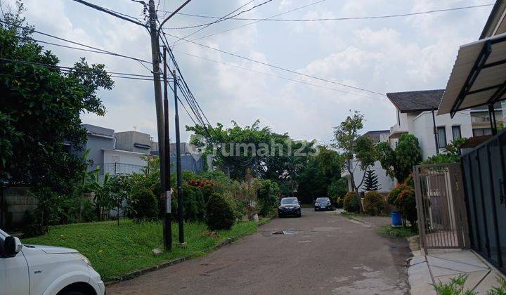 Dijual Rumah baru renov cantik di Kencana Loka sektor 12.5 BSD 2