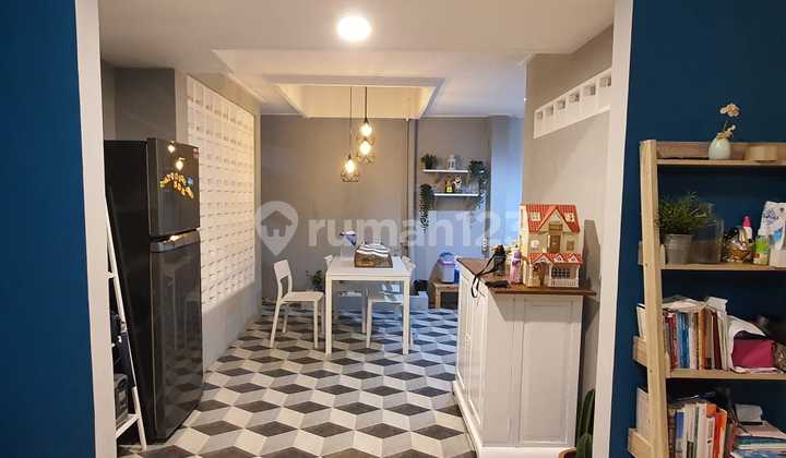 WTS / Dijual Rumah Siap Huni di Paradise Serpong City, Setu, Tangerang Selatan, Banten 2