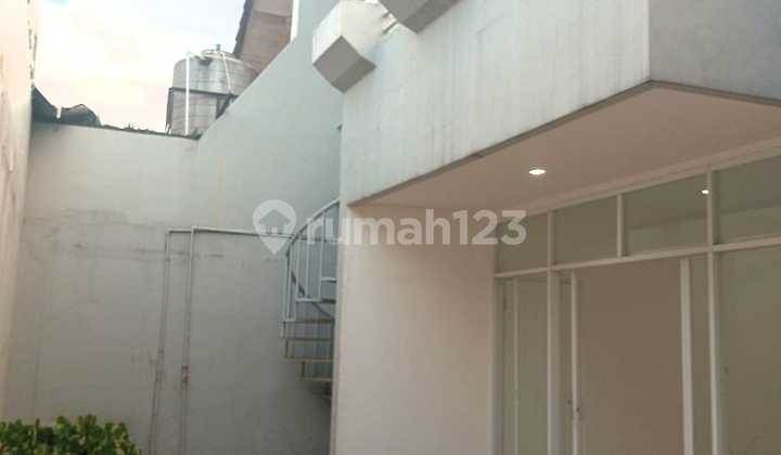 WTS / Dijual Rumah Siap Huni di Villa Melati Mas, Serpong Utara, Tangerang Selatan, Banten