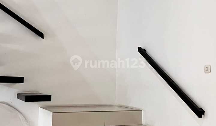 WTS / Dijual Cepat Rumah Cantik, Siap Huni, dan Lokasi Sangat Strategis di Bintaro Sektor 3, Bintaro, Pondok Aren, Tangerang Selatan 2