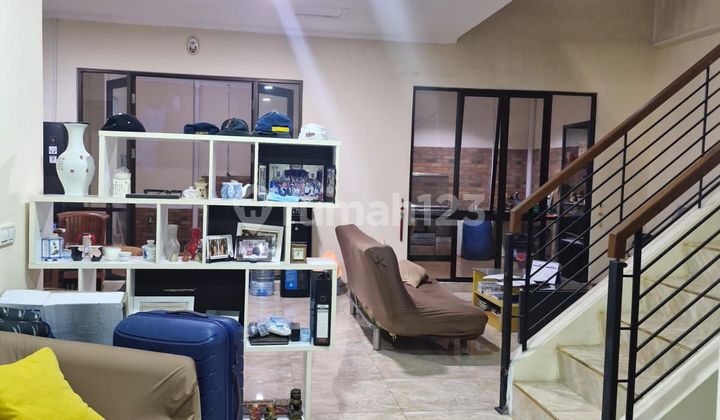 For Sale / Quick Sale Ready-to-Occupy House, Strategic Location, and Fully Furnished in Foresta Cluster Giardina, BSD City, Cisauk, Tangerang, Banten