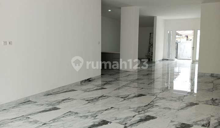 FSBO / For Sale Ready-to-Occupy House in Villa Melati Mas, North Serpong, South Tangerang, Banten 2