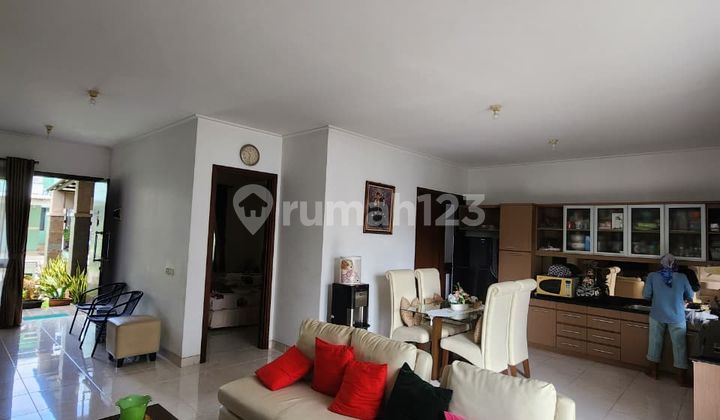 For Sale / Quick Sale Neat House, Move-in Ready, with a Spacious Backyard in Foresta Cluster Primavera, BSD City, Pagedangan, Tangerang 2