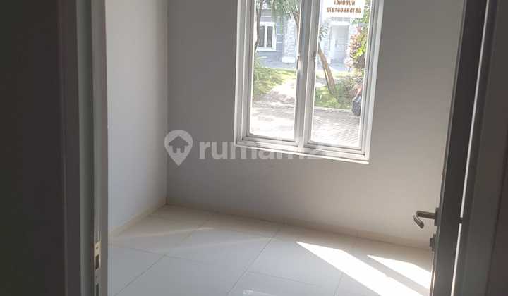 WTS / Dijual Cepat Rumah Siap Huni dengan Kondisi Rapi di The Green Residence, Legok, Tangerang, Banten WTS / Dijual Cepat Rumah Siap Huni dengan Kondisi Rapi di The Green Residence, Legok, Tangerang, Banten